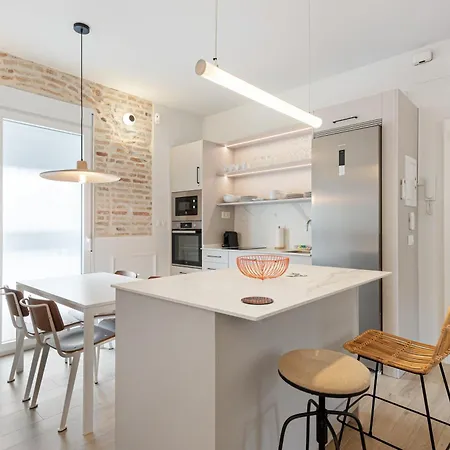 Apartment U-nique Jorge Guillen